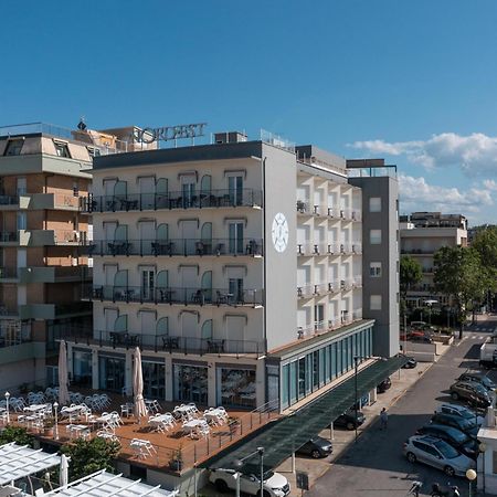 Hotel Nord Est Cattolica Extérieur photo